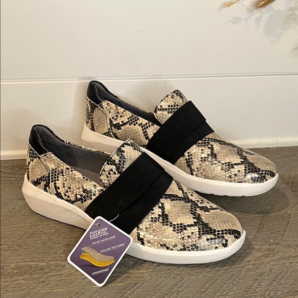 Clarks Shoes - NWT - Clarks Women’s Kayleigh River Taupe Snake Slip-On Loafers - Size 10